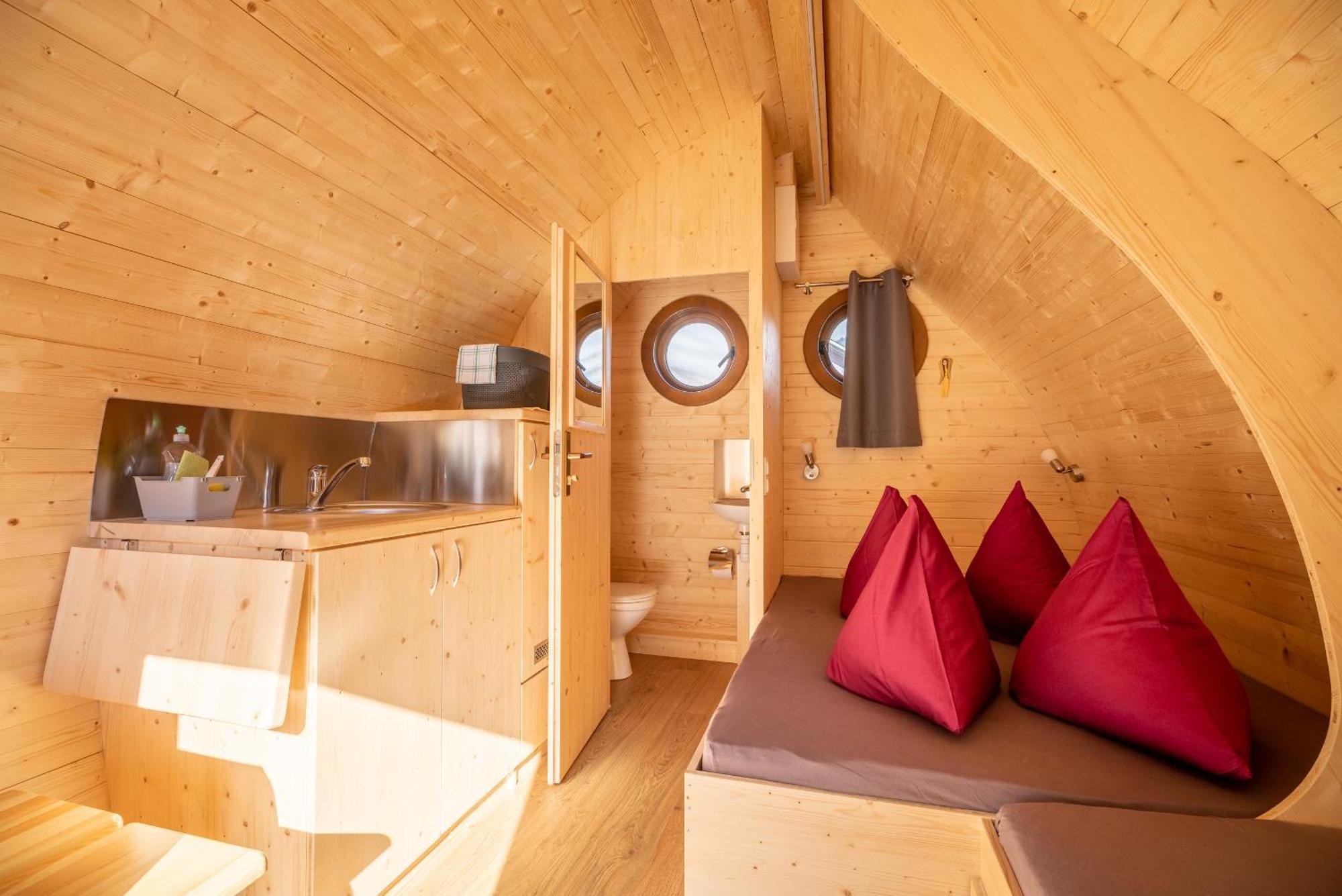Camping Lazy Rancho - Eiger - Moench - Jungfrau - 인터라켄 외부 사진
