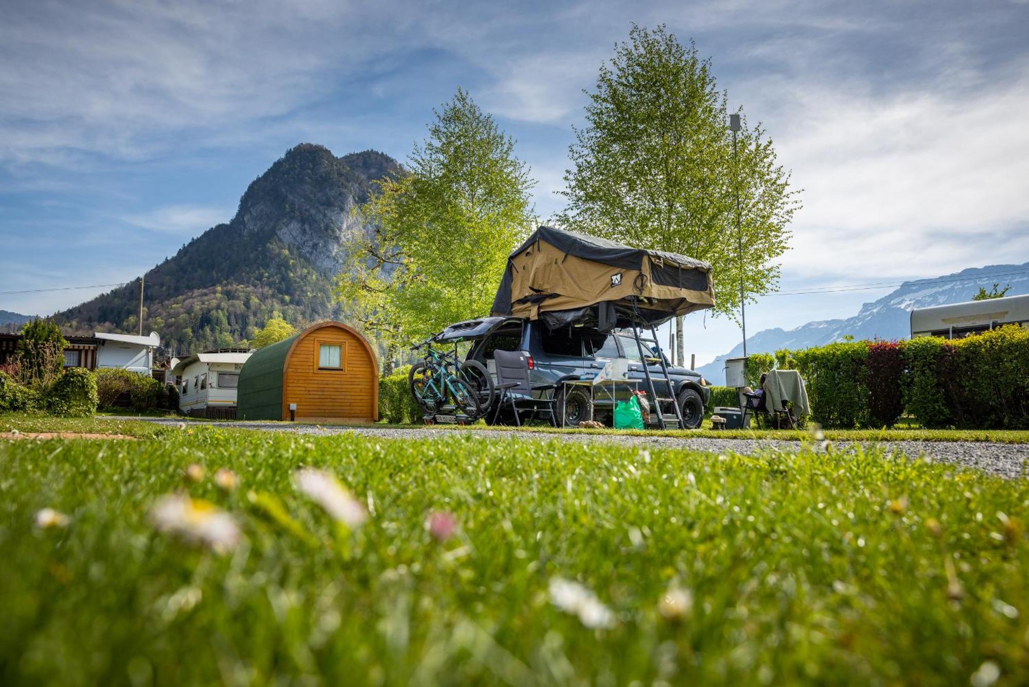 Camping Lazy Rancho - Eiger - Moench - Jungfrau - 인터라켄 외부 사진