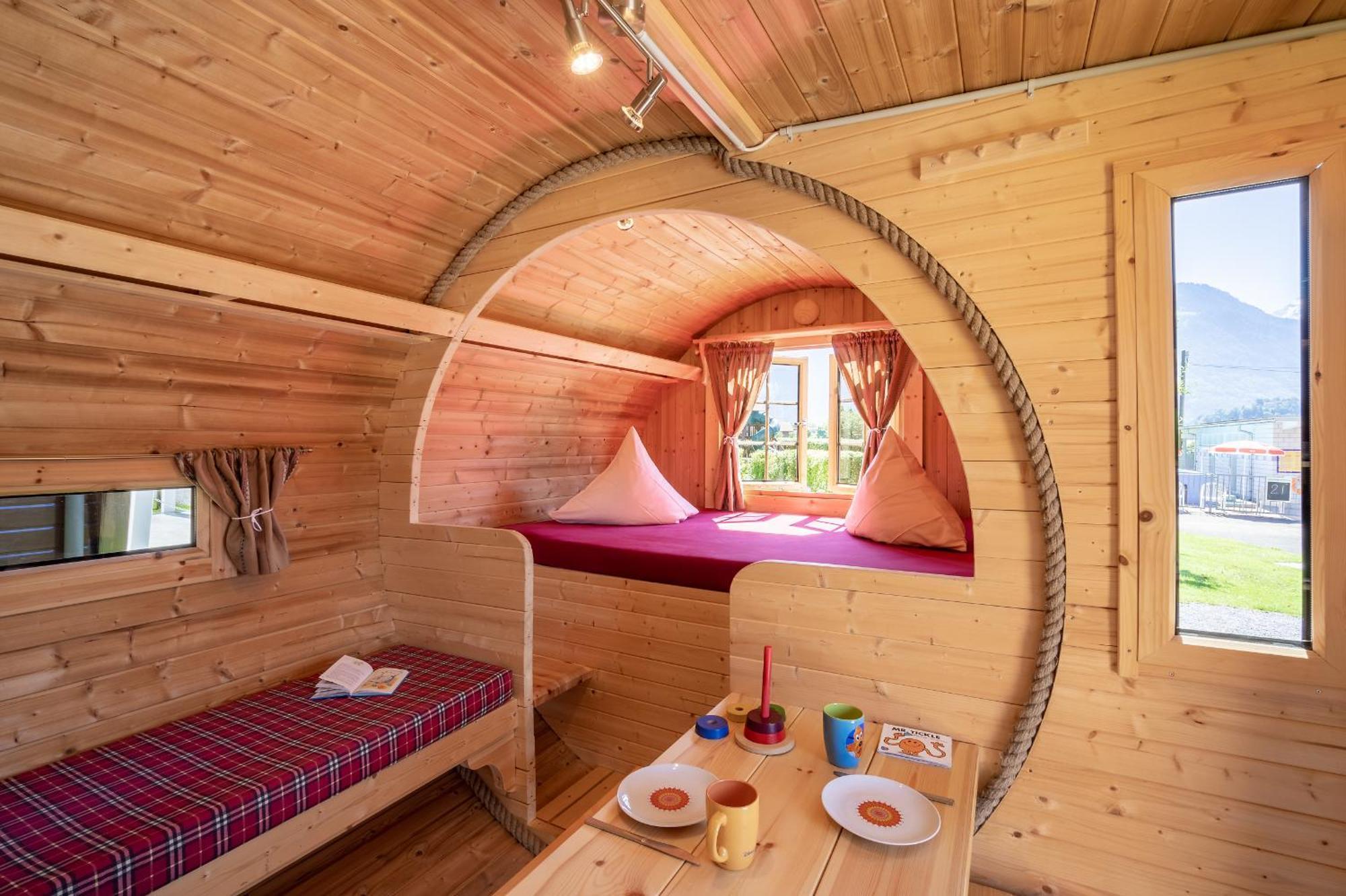 Camping Lazy Rancho - Eiger - Moench - Jungfrau - 인터라켄 외부 사진